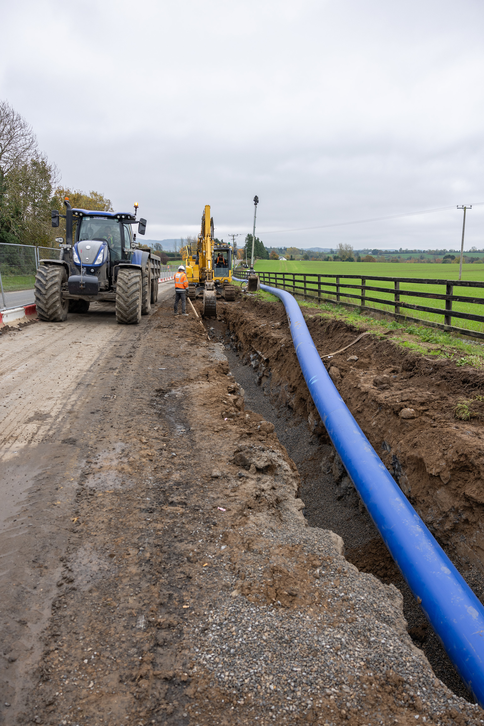 Clonmel, Co Tipperary. Pipelaying, Fethard Rd